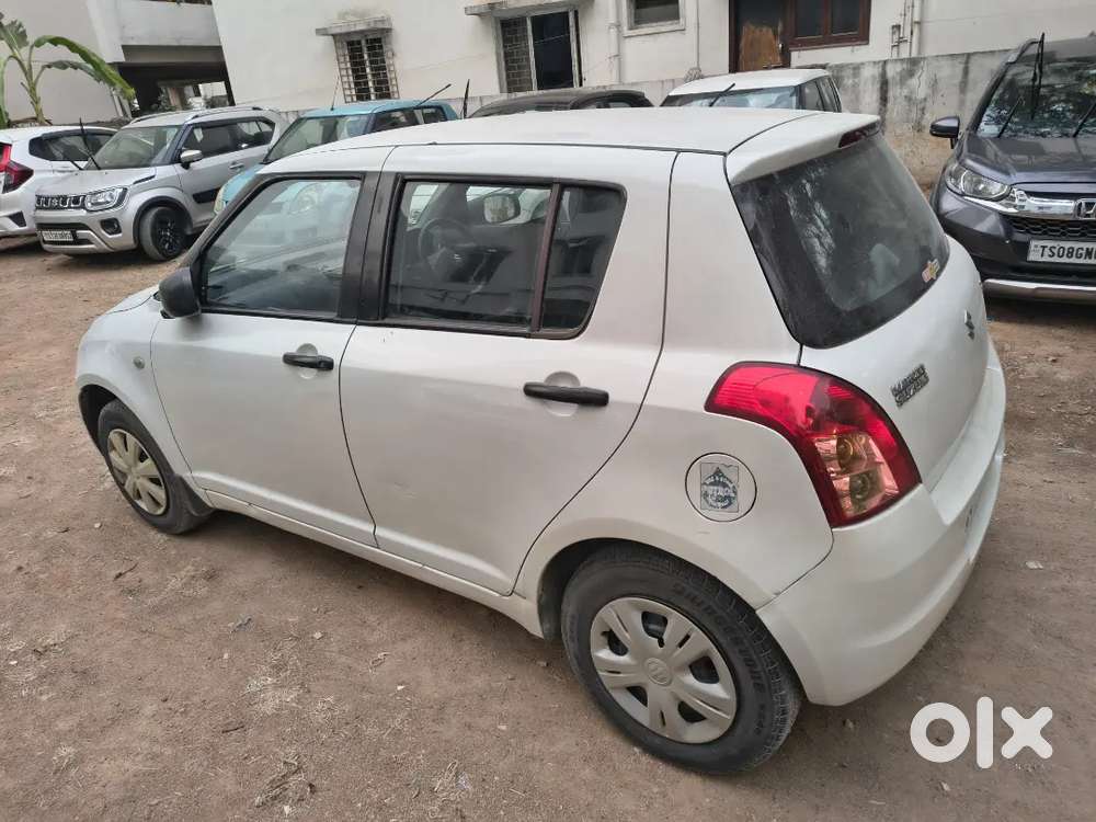 Maruti Suzuki Swift 2008 Petrol Manual