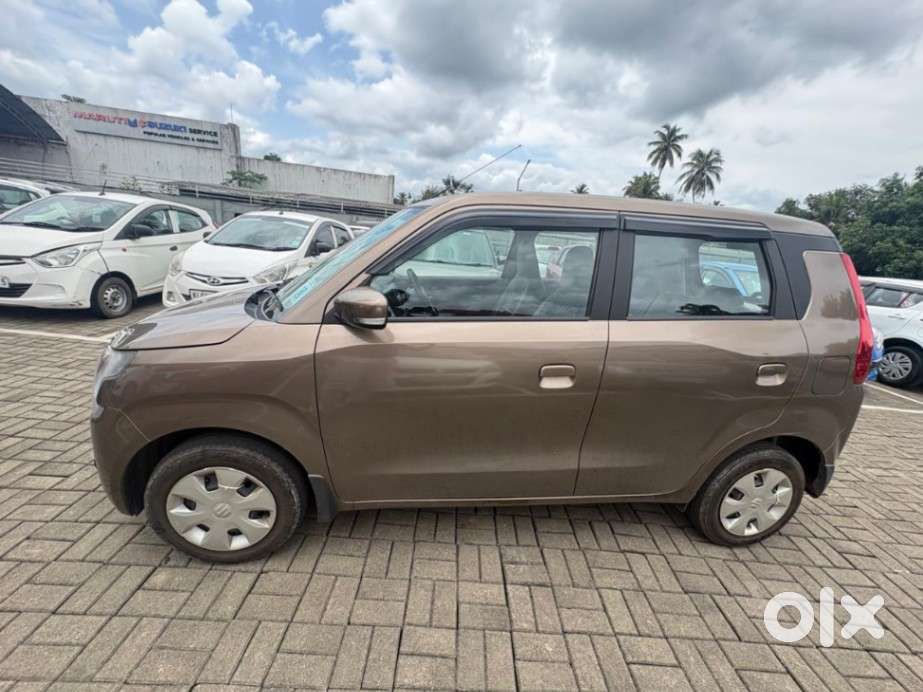 Maruti Suzuki Wagon R 1.2 Zxi Ags, 2022, Petrol