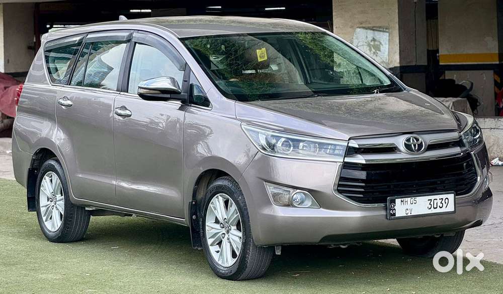 Toyota Innova Crysta 2.8z Automatic, 2016, Diesel