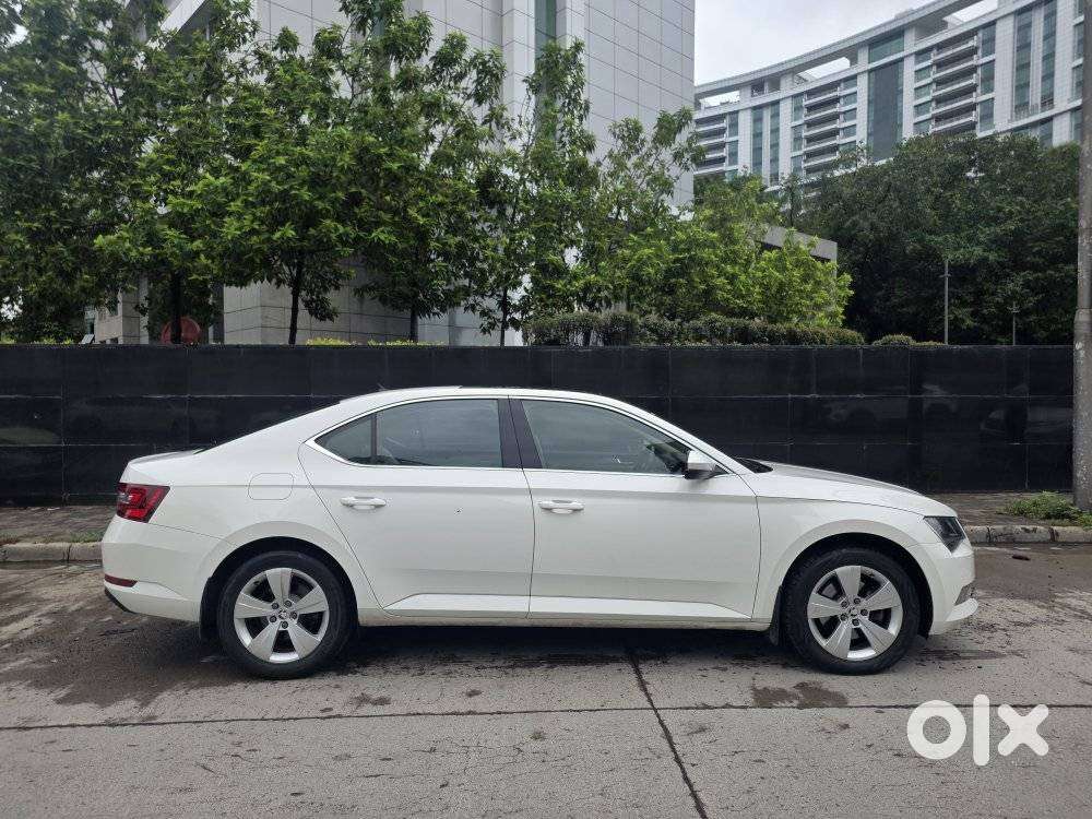 Skoda Superb Style 2.0 Tdi At, 2019, Diesel
