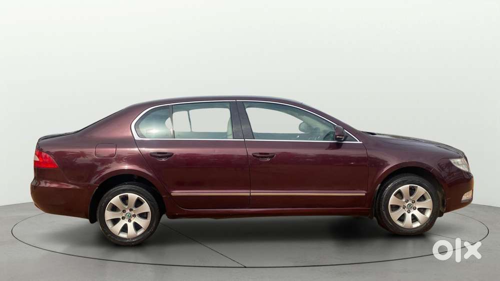 Skoda Superb 1.8 Elegance TSI AT, 2012, Petrol