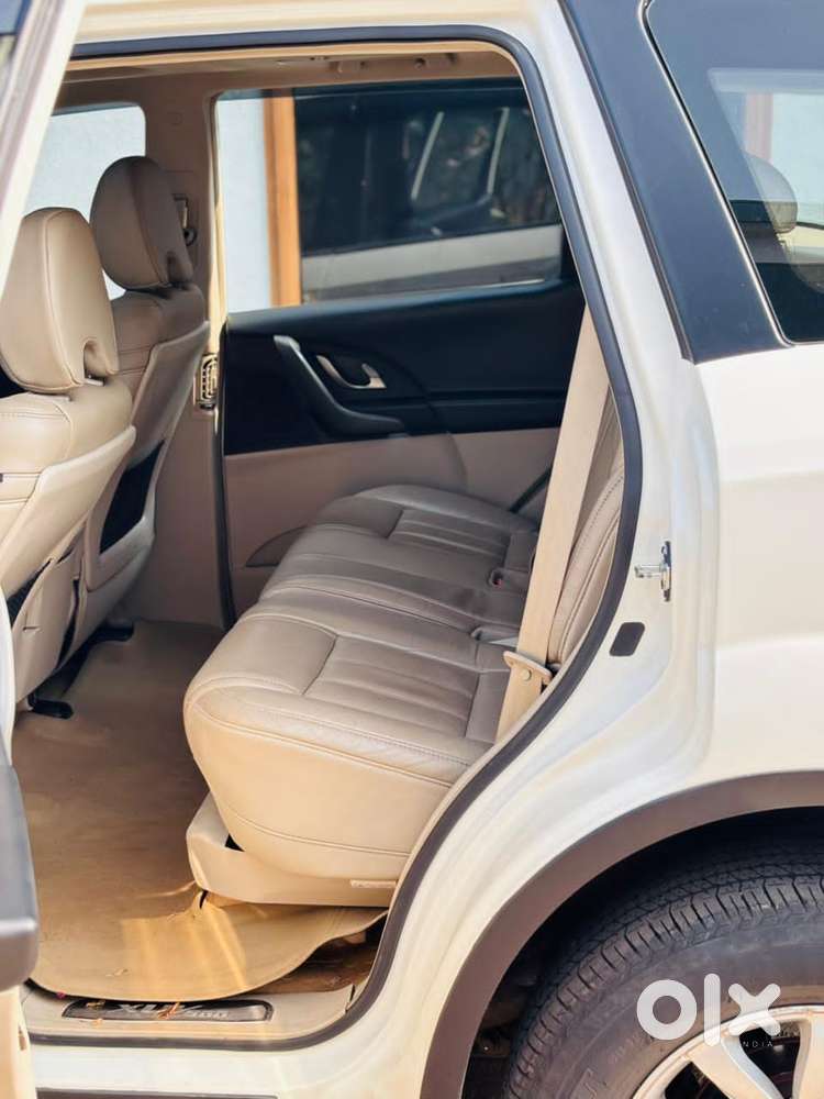 Mahindra Xuv500 2.2 W10, 2016, Diesel