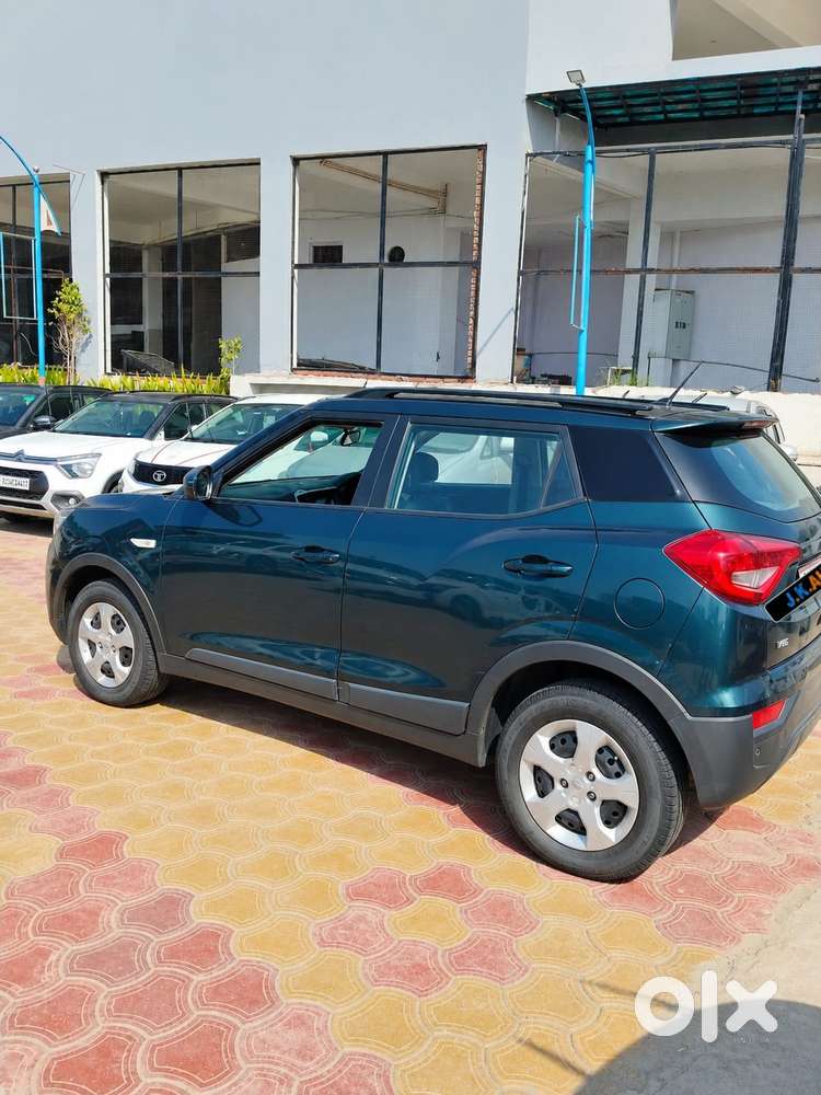 Mahindra Xuv300 W6, 2020, Petrol