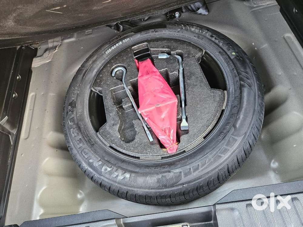 Maruti Suzuki Vitara Brezza 1.5 Vxi, 2021, Petrol