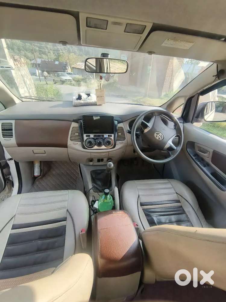 Toyota Innova 2012 Diesel 400000 Km Driven