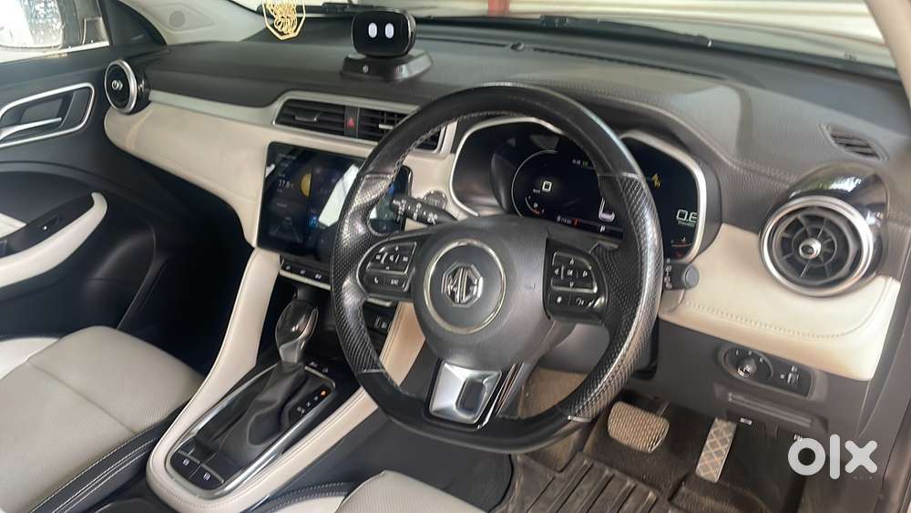Mg Astor 2022 Petrol 24000 Km Driven