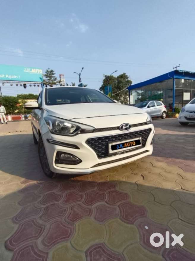 Hyundai I20 Sportz 1.2 Vtvt, 2020, Petrol