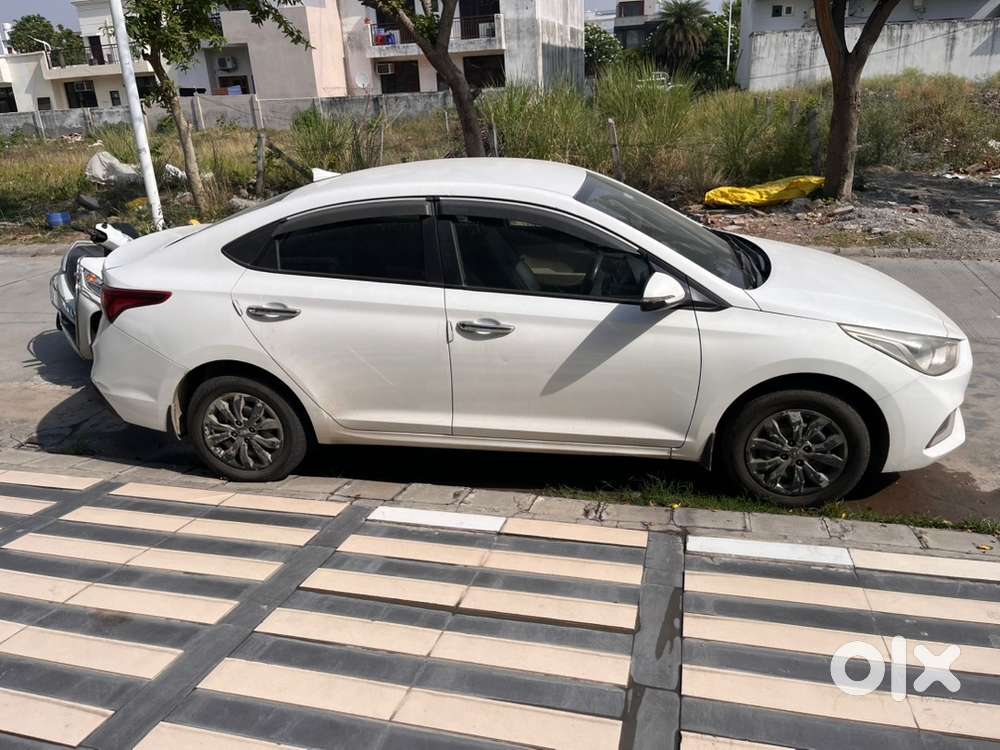 Hyundai Verna Petrol 2017