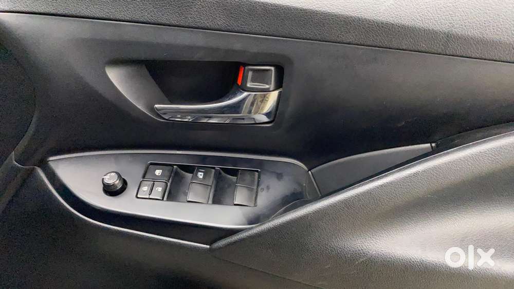 Toyota Innova Crysta 2.7 Gx Mt 8s, 2018, Petrol