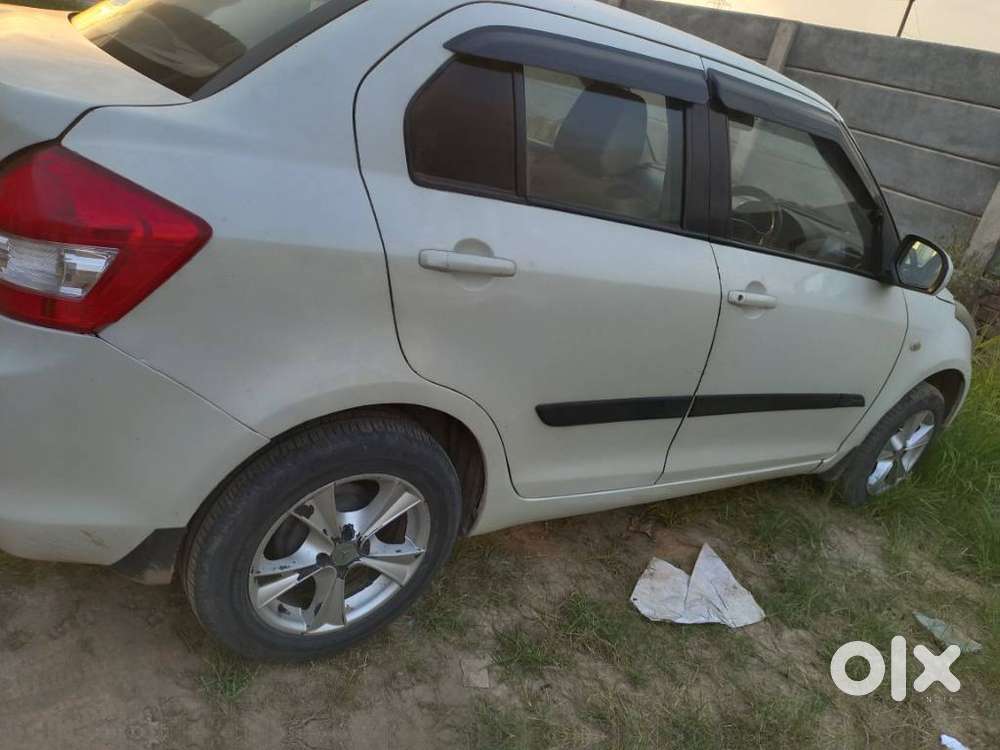 Maruti Suzuki Swift Dzire Ldi Bsiv, 2015, Diesel