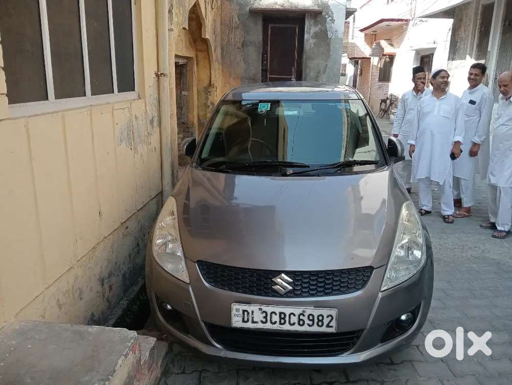 Maruti Suzuki Swift 2012 Petrol 104000 Km Driven