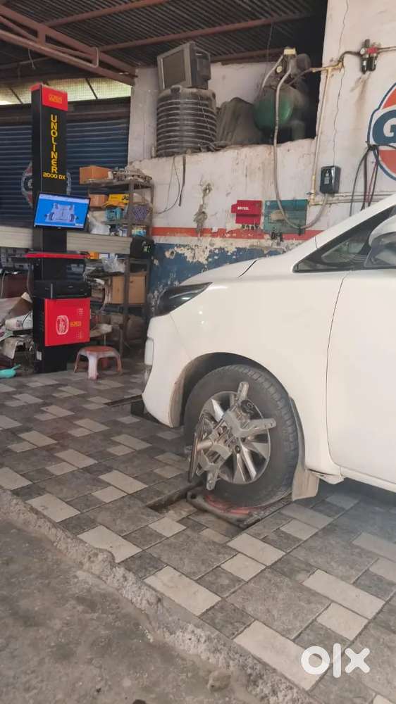 Toyota Innova Crysta 2.7 V 2019