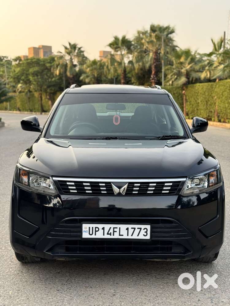 Mahindra Xuv300 W6, 2023, Petrol