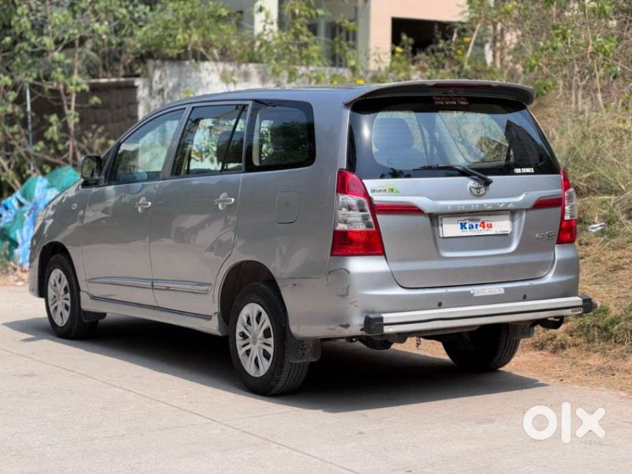Toyota Innova 2.5 G (diesel) 7 Seater Bs Iv, 2016, Diesel