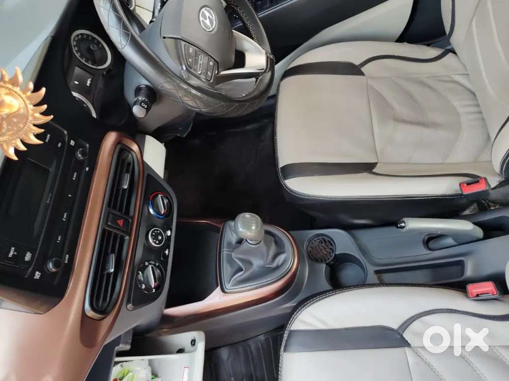 Hyundai Aura Sx 2022