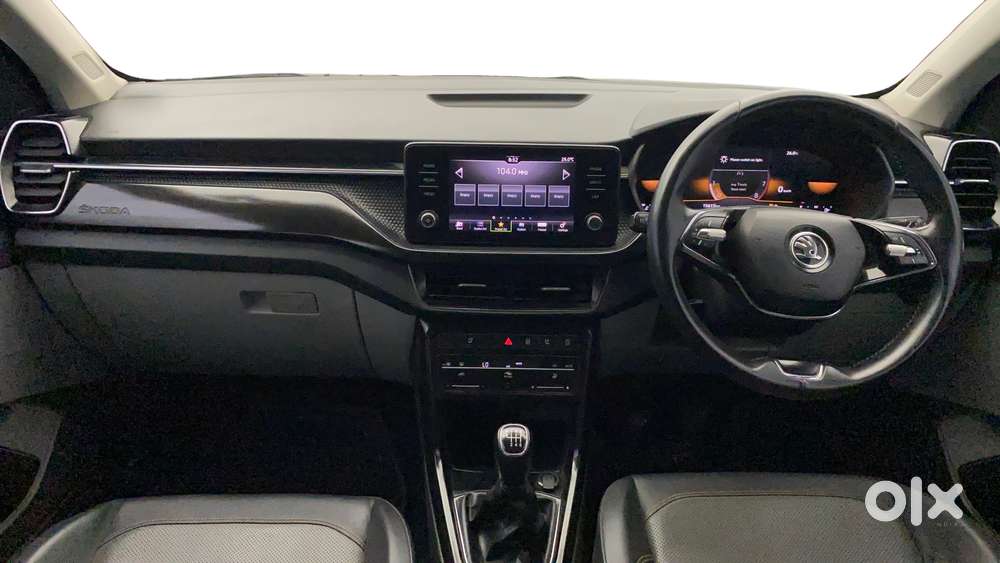Skoda Kushaq 1.0 Tsi Style, 2023, Petrol
