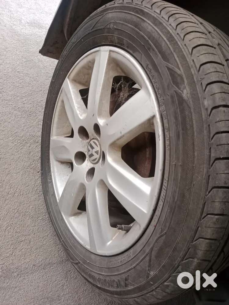 Volkswagen Vento Petrol