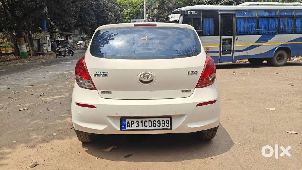 Hyundai I20 2012-2014 Magna 1.4 Crdi (diesel), 2013, Diesel