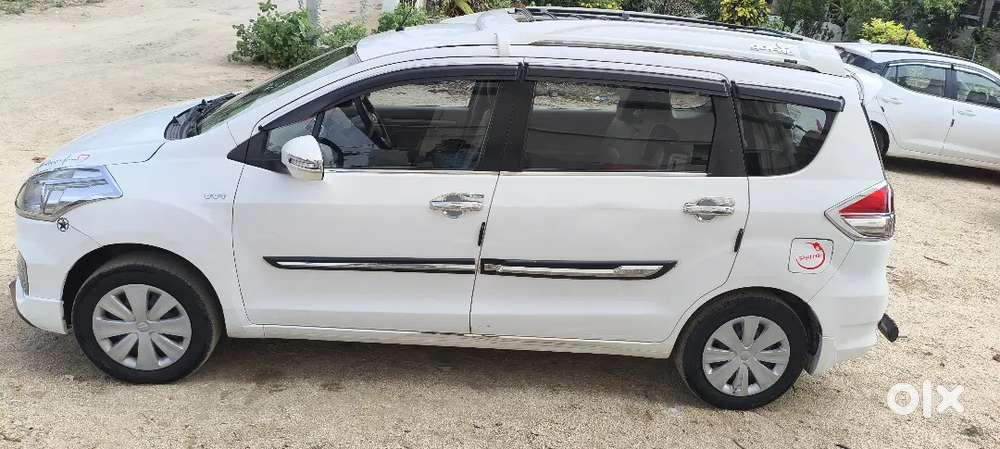 Maruti Suzuki Ertiga 2017 Cng & Hybrids 155000 Km Driven
