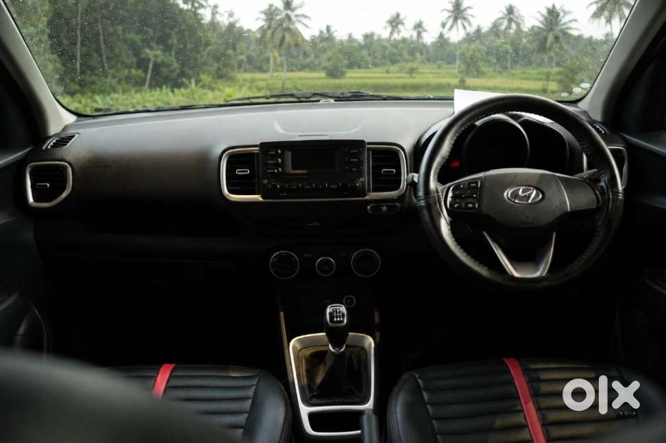 Hyundai Venue, 2019, Petrol