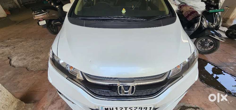 Non-negotiable - Honda Jazz 2021 Petrol 9920 Km Driven