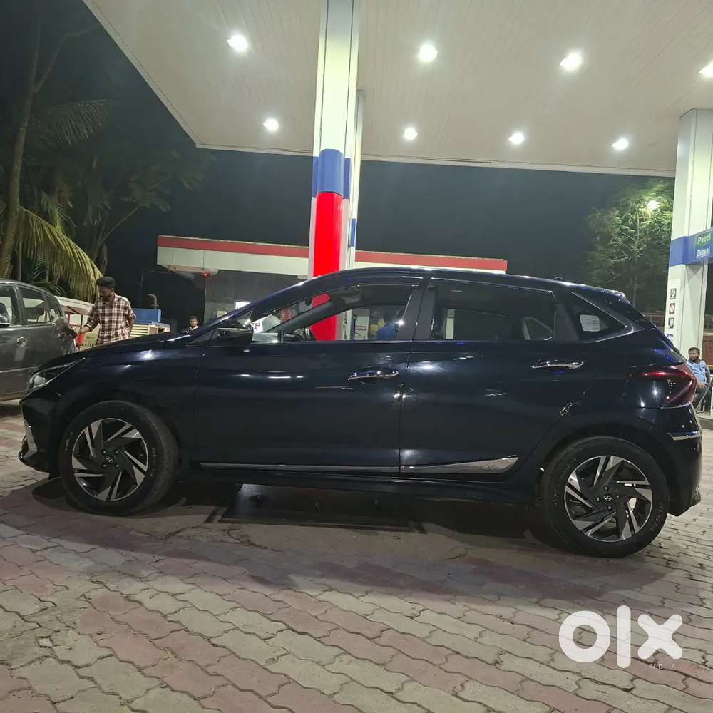 Hyundai New I20 2023 Petrol 19000 Km Driven, With Sunroof