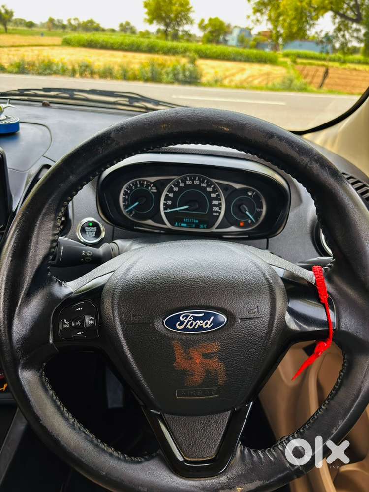Ford Aspire Titanium Petrol Cng