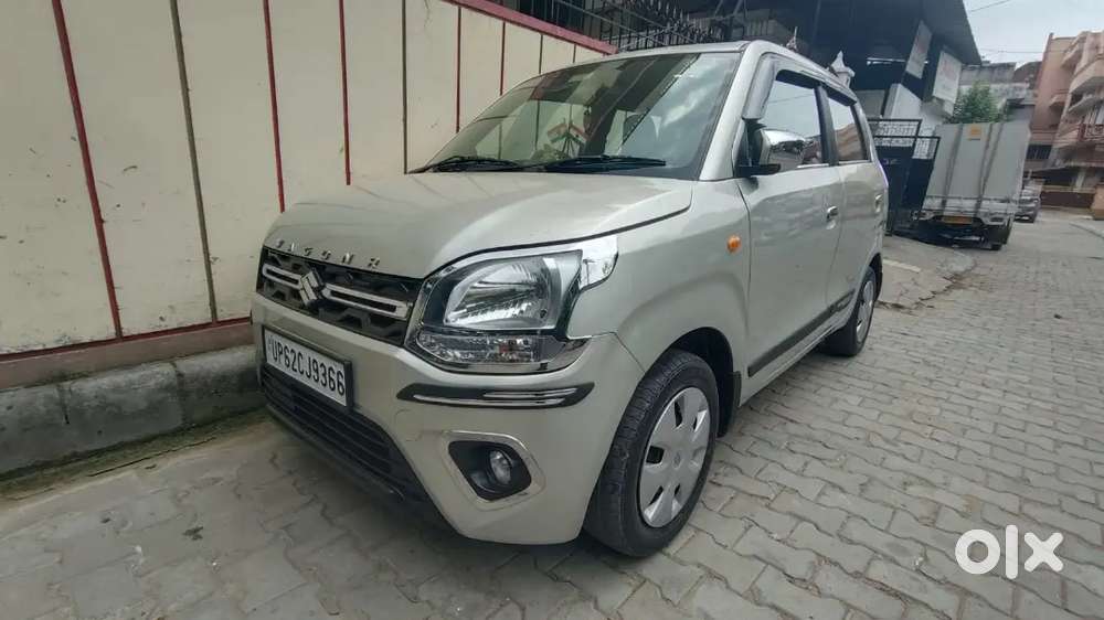 Well Maintained Family Used Car Bs6