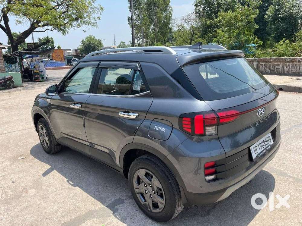 Hyundai Venue S Plus Mt 1.2 Kappa, 2024, Petrol