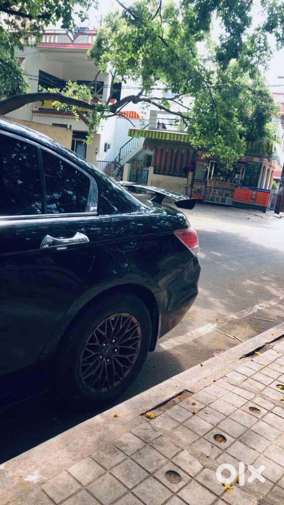 Honda Accord 2011 Petrol Well Maintained