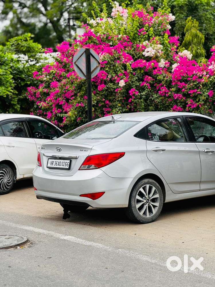 Hyundai Fluidic Verna 2016