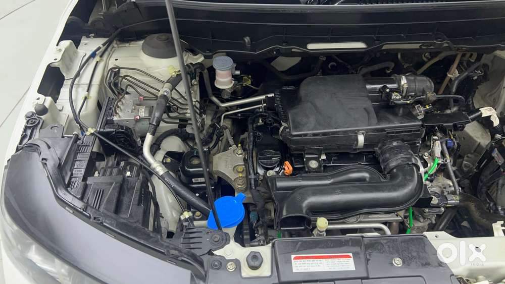 Maruti Suzuki Brezza Zxi Plus At, 2022, Petrol