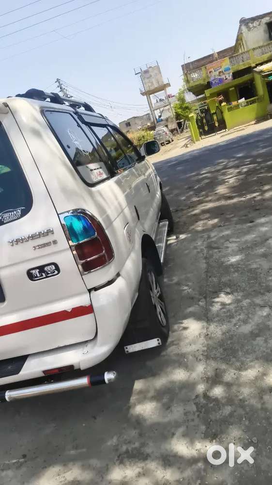 Chevrolet Tavera 2014 Ls B3