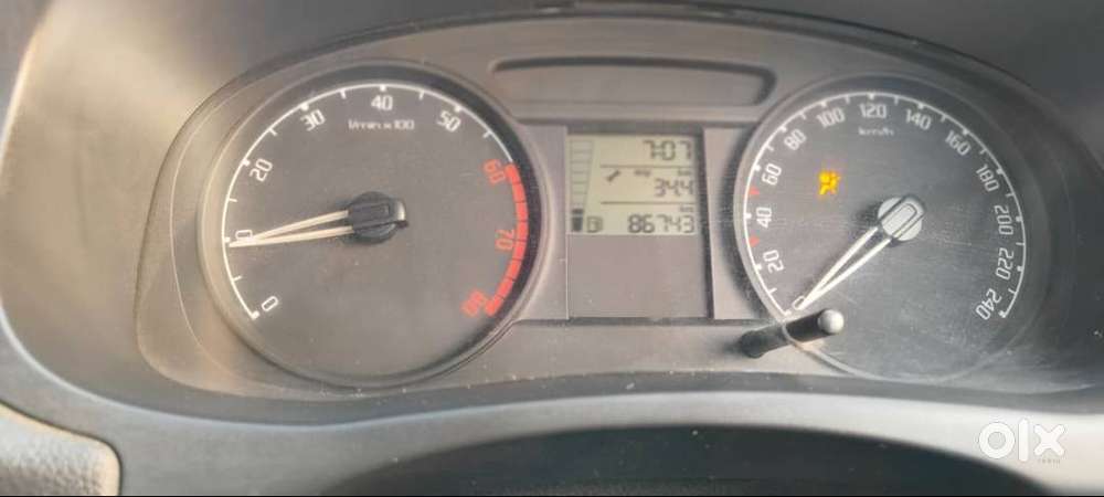 Skoda Fabia Cng 2010