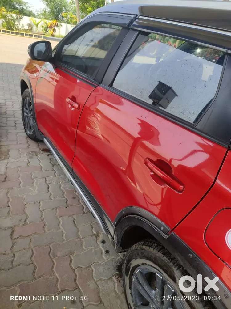 Maruti Suzuki Brezza Zdi+ 2019 Dual Tone