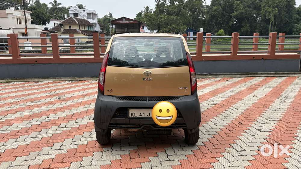 Tata Nano Xe, 2015, Petrol