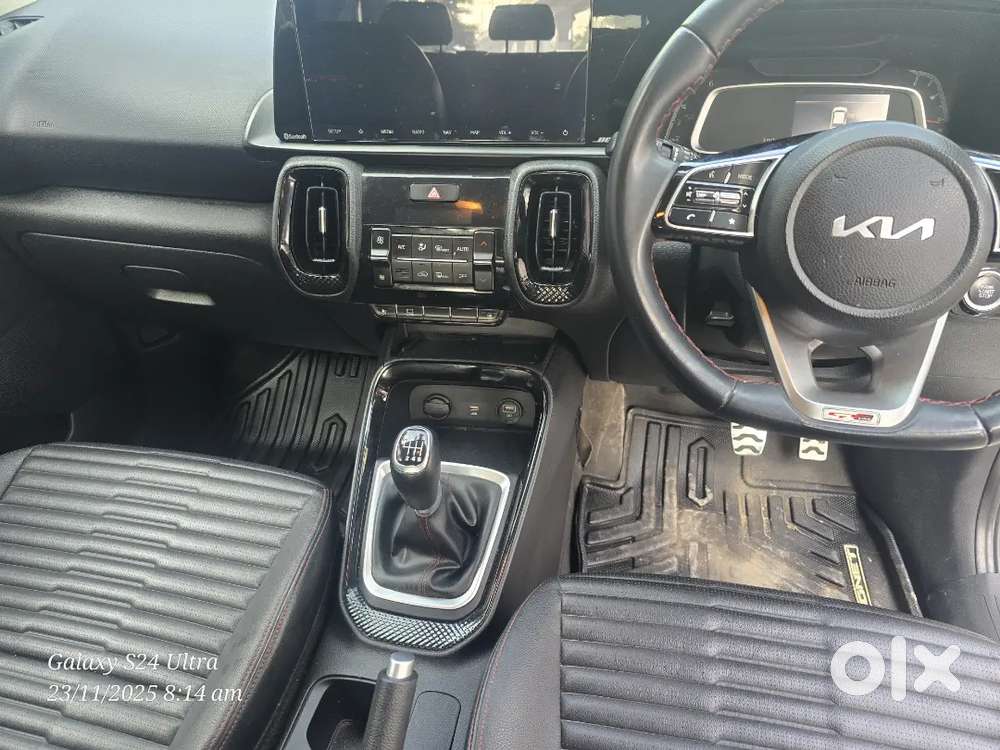 Kia Sonet 2023 Diesel 43000 Km Driven