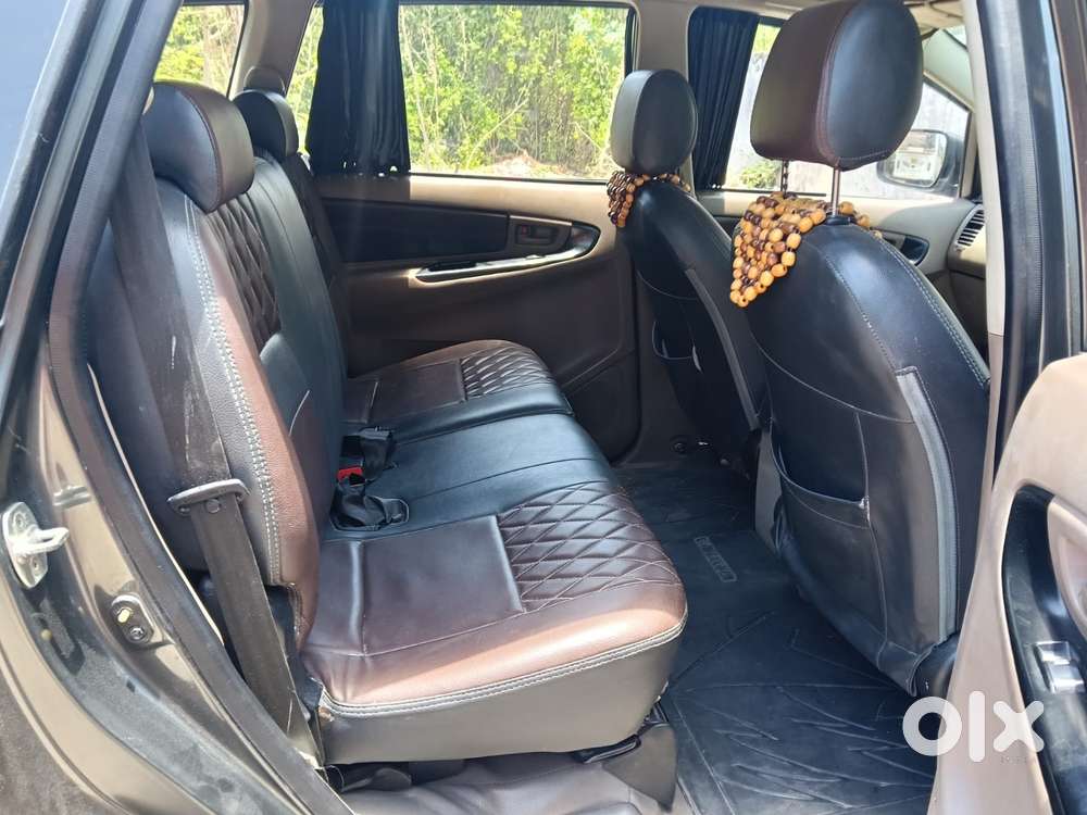 Toyota Innova 2.5 G (diesel) 8 Seater, 2016, Diesel