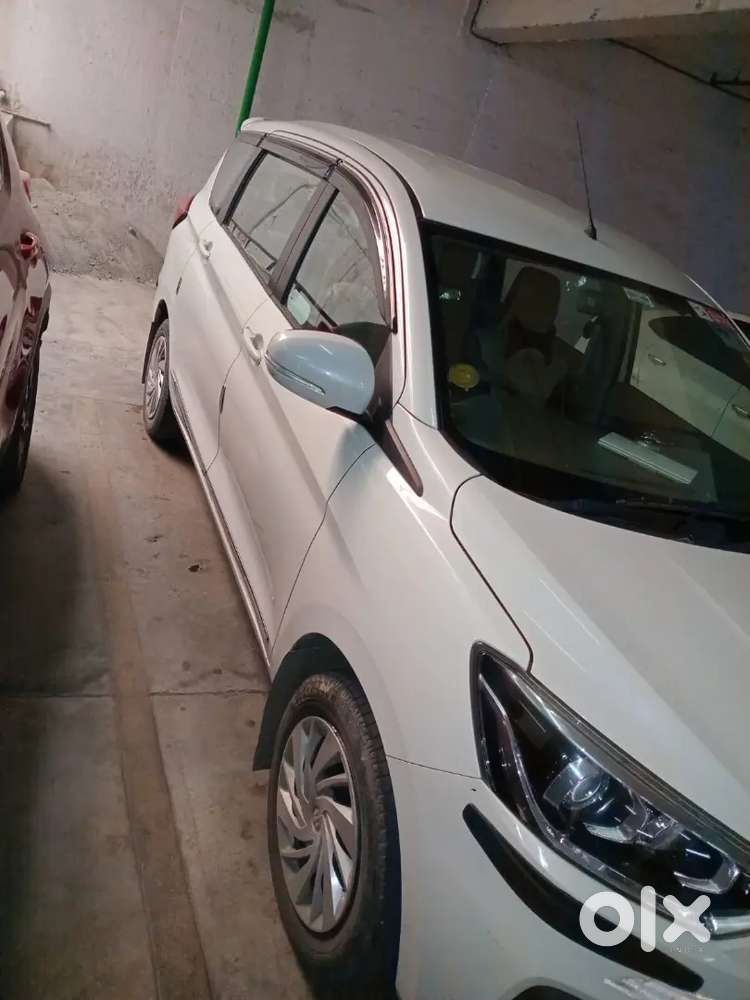 Maruti Suzuki Ertiga Vxi 2023