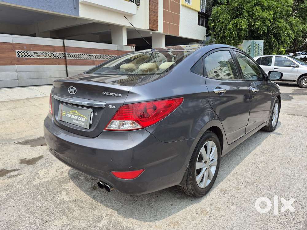 Hyundai Verna Vtvt 1.6 Sx, 2012, Petrol