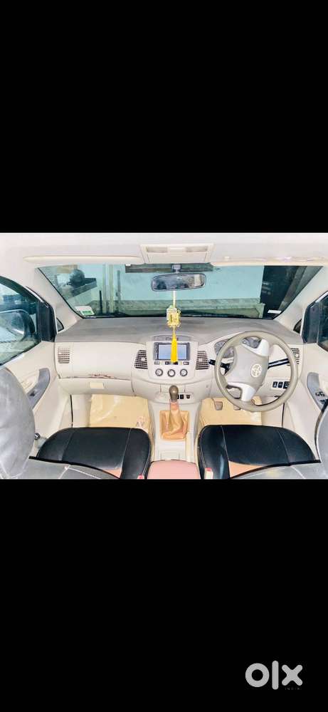 Innova Re Registered Neat And Clean Last 8 Years 1 Person Use.