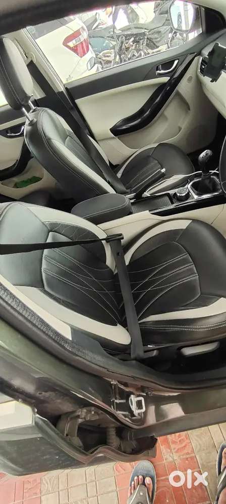 Tata Nexon 2022 Diesel Well Maintained