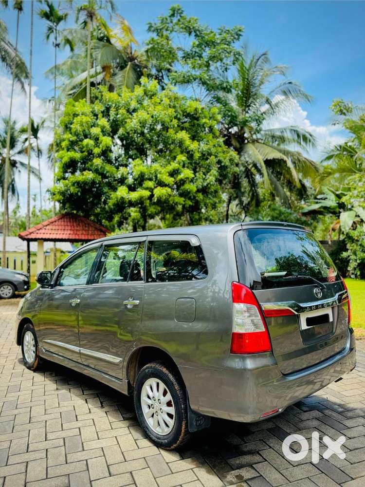 Toyota Innova 2.5 V 7 Str, 2014, Diesel