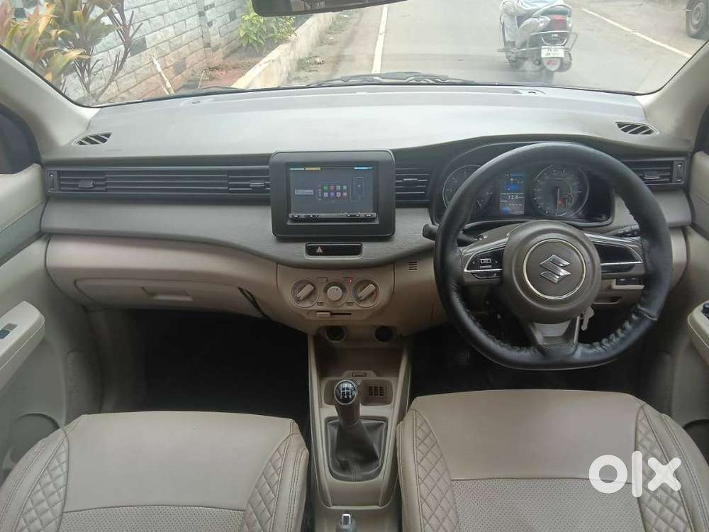 Maruti Suzuki Ertiga 1.5 Vxi, 2022, Petrol