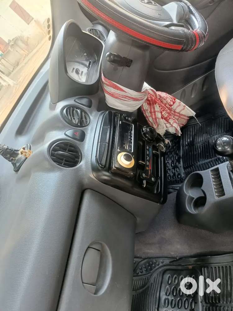 2nd Owner 2007 Hyundai Santro Xl