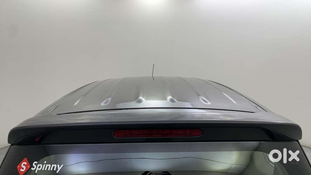 Maruti Suzuki Ertiga Vxi At, 2018, Petrol