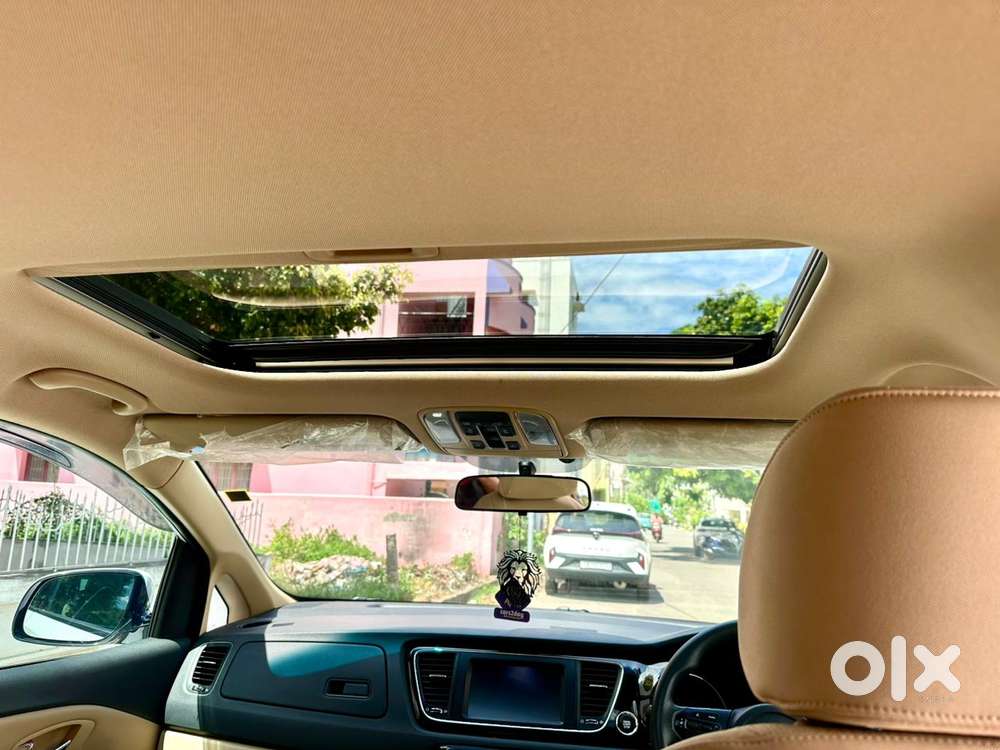 Kia Carnival Prestige, 2021, Diesel