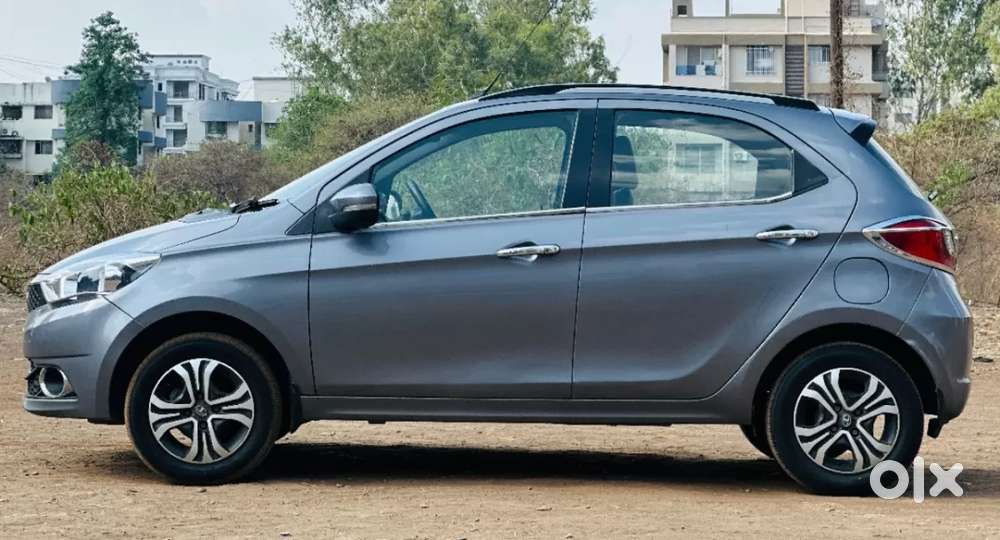 Tata Tiago Xza, 2018, Petrol