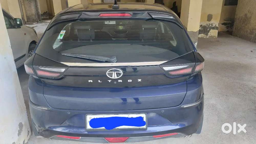 Tata Altroz 2023 Petrol 18500 Km Driven