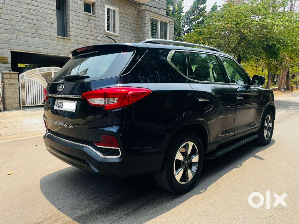 Mahindra Alturas G4 4wd At, 2021, Diesel